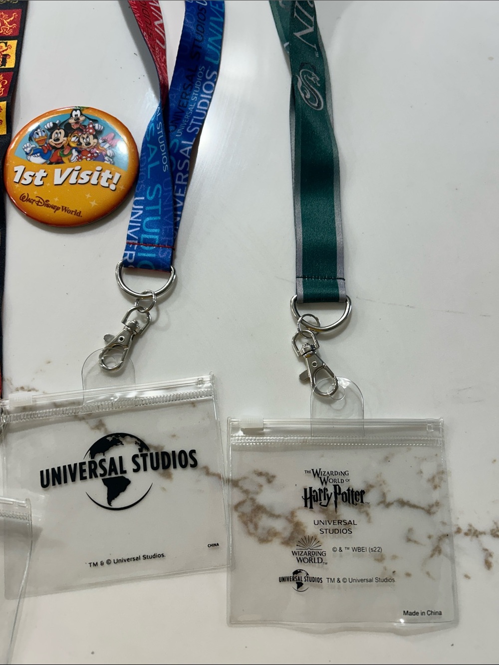 Universal Studios/Disney Lanyard Lot with 1st Visit Button - Picture 3 of 6
